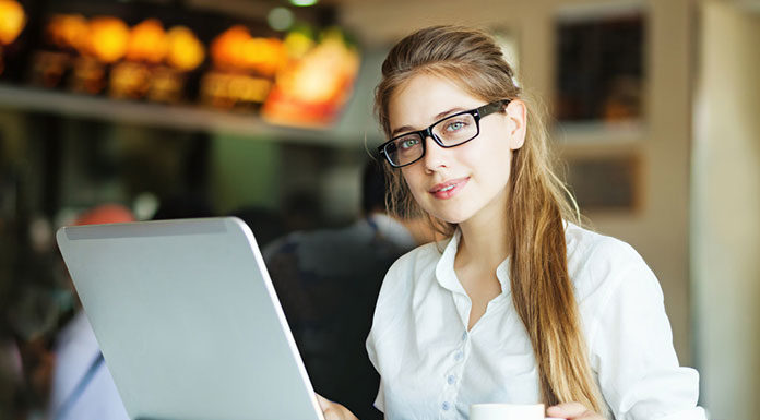 Praca przez Internet Praca przez Internet